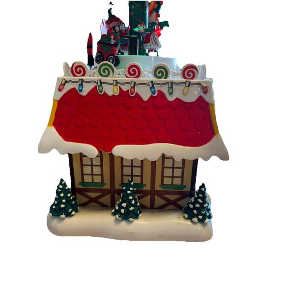 Santa's Magical Revolving Christmas Workshop North Pole Musical Lighted figure - Picture 10 of 11